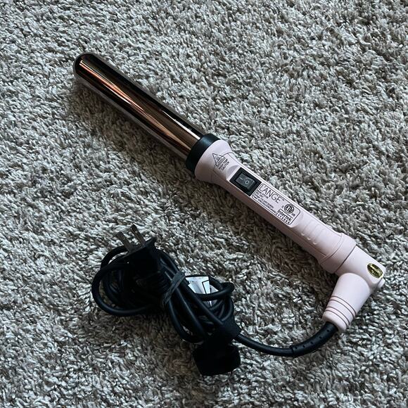 Lange Accessories - L'Ange Curling‎ Wand Ondule Hair Tool 1.25" Inch Barrel Blush Pink